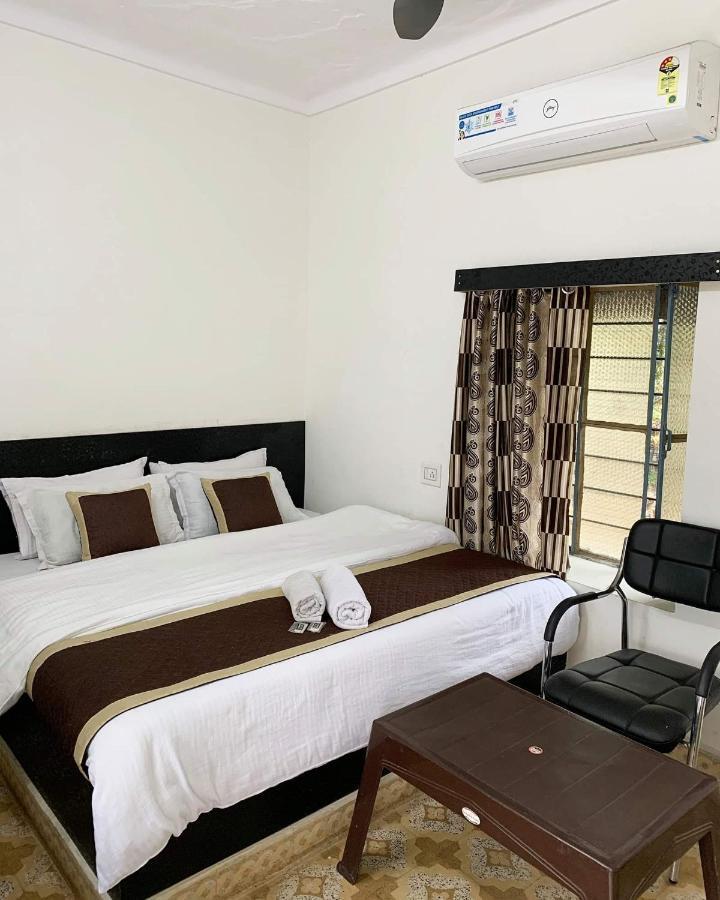 Il Padrino Hotel พุชการ์ ภายนอก รูปภาพ