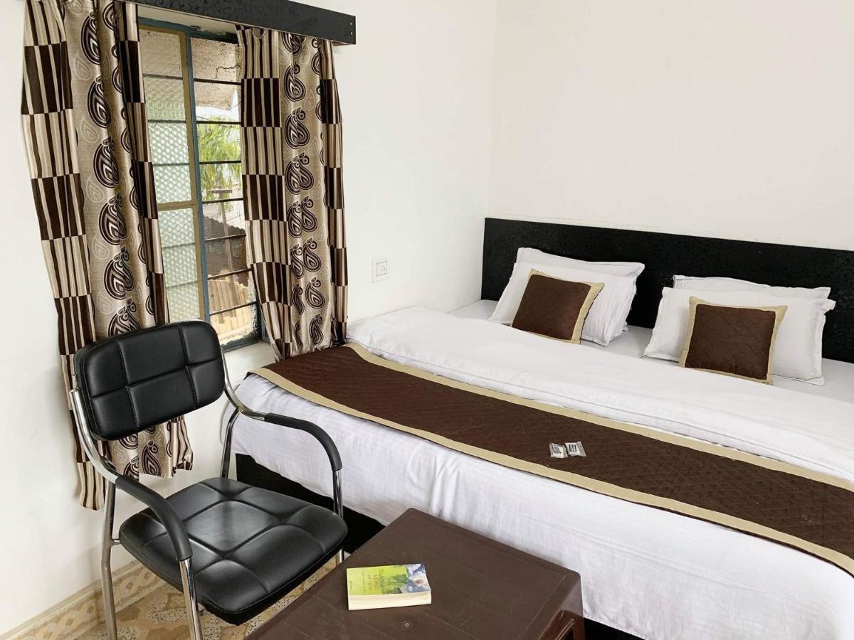 Il Padrino Hotel พุชการ์ ภายนอก รูปภาพ